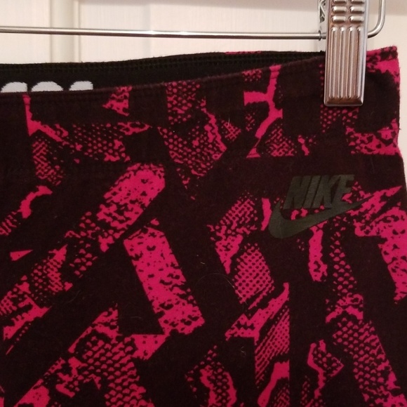 Yoga pants - Picture 2 of 4